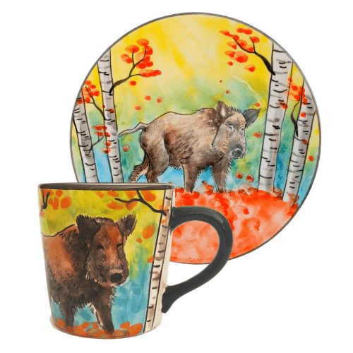 Tasse und Frühstücksteller mi Wildschwein