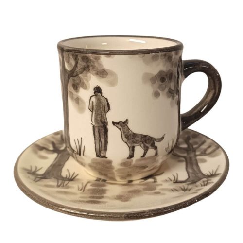 Kaffeetasse und Teller mit lustigen Hund und Jungen VK029